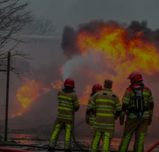 Ką daryti kilus gaisrui?